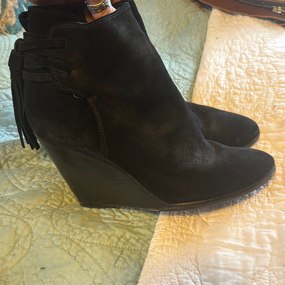 Frye fringe Black Suede Wedge Ankle Boots